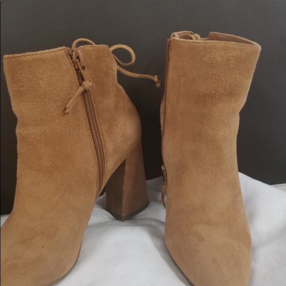 Boot heels